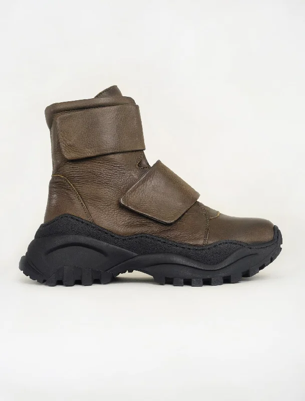 Amico Velcro Boot, Sottobosco